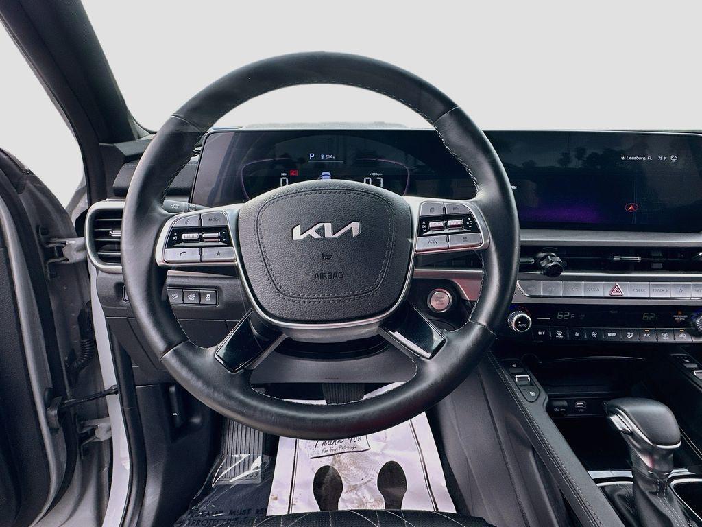 used 2024 Kia Telluride car, priced at $36,076