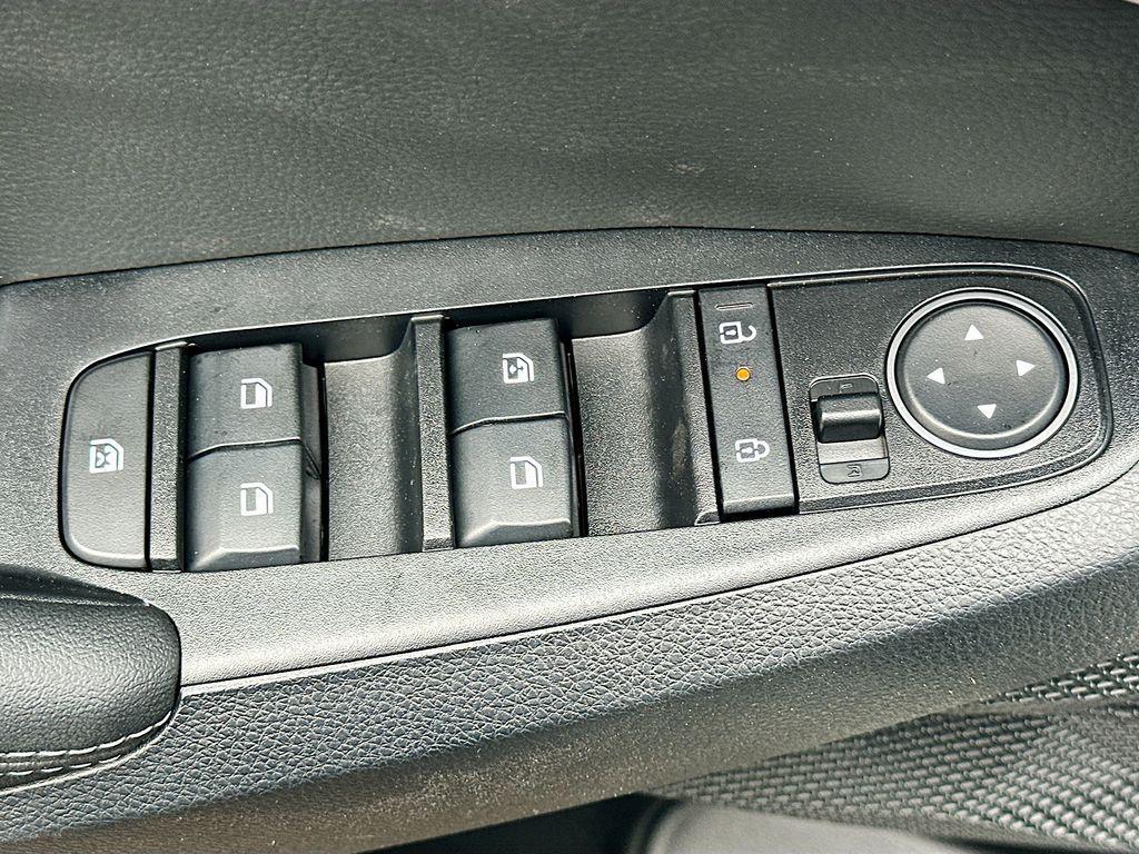 new 2026 Kia Seltos car, priced at $25,199