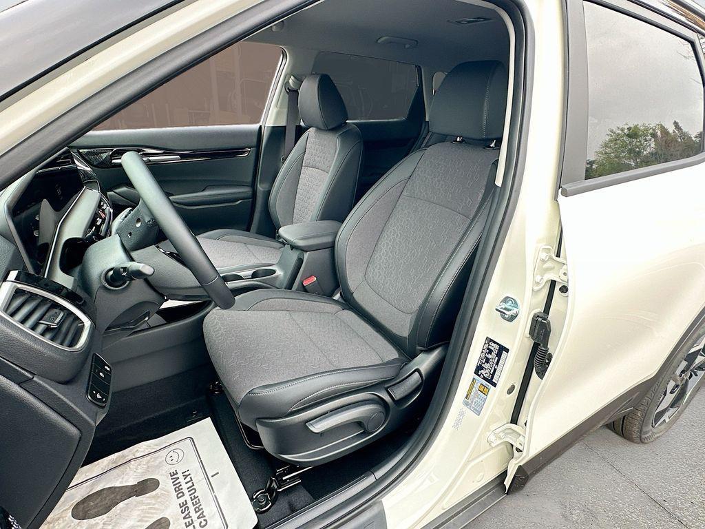 new 2026 Kia Seltos car, priced at $25,199
