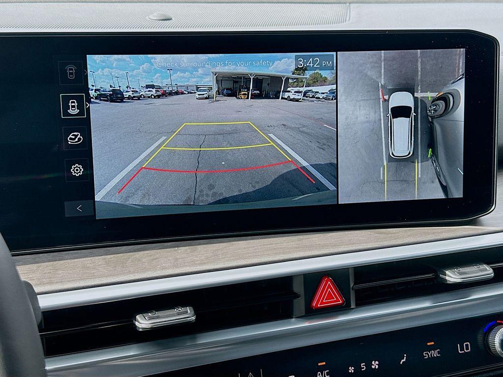 new 2026 Kia Sorento car, priced at $40,309