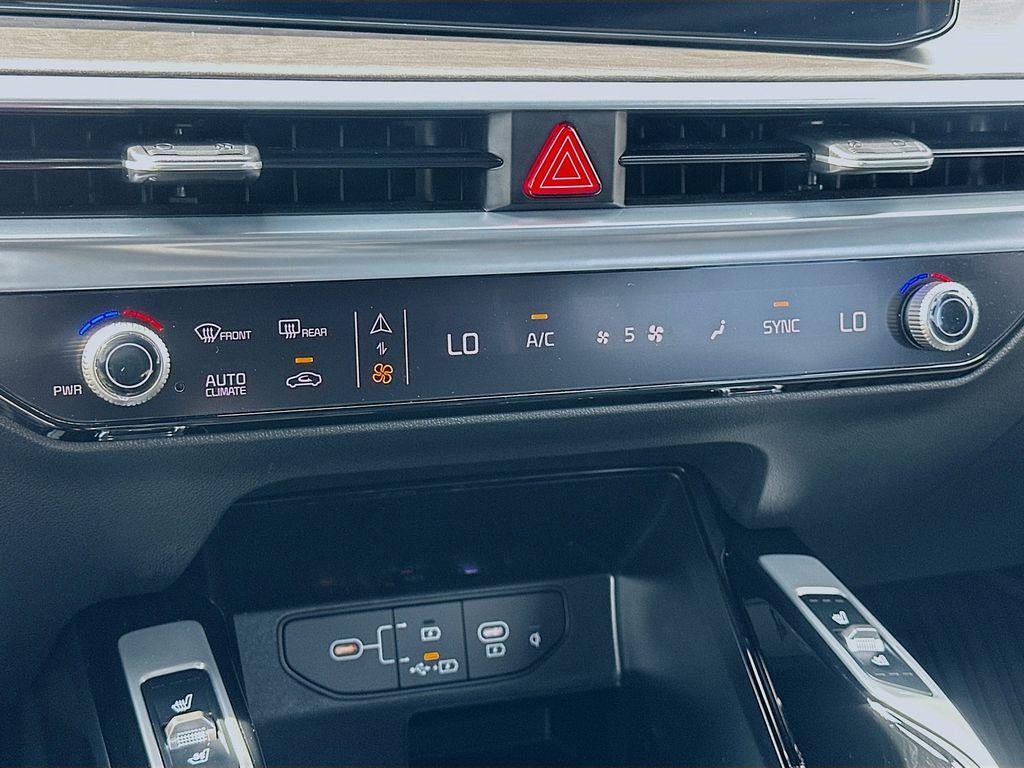 new 2026 Kia Sorento car, priced at $40,309