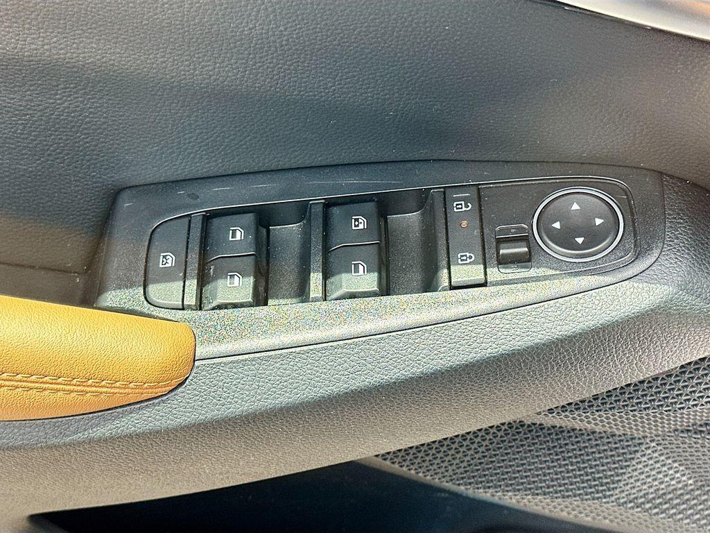 used 2024 Kia Seltos car, priced at $24,076