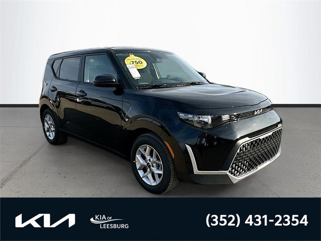 new 2025 Kia Soul car, priced at $18,835