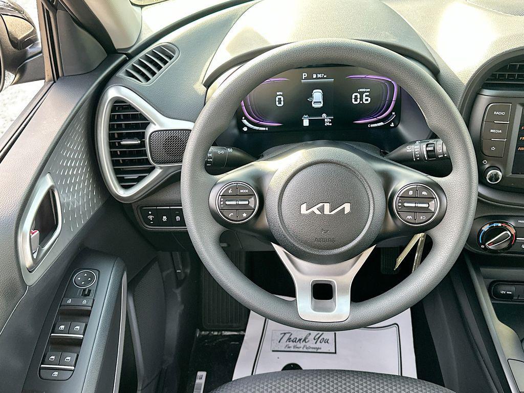 new 2025 Kia Soul car, priced at $19,984