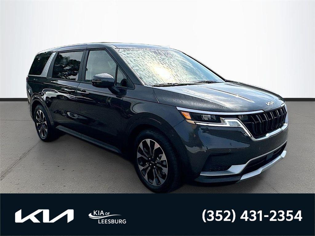 used 2024 Kia Carnival car, priced at $35,076