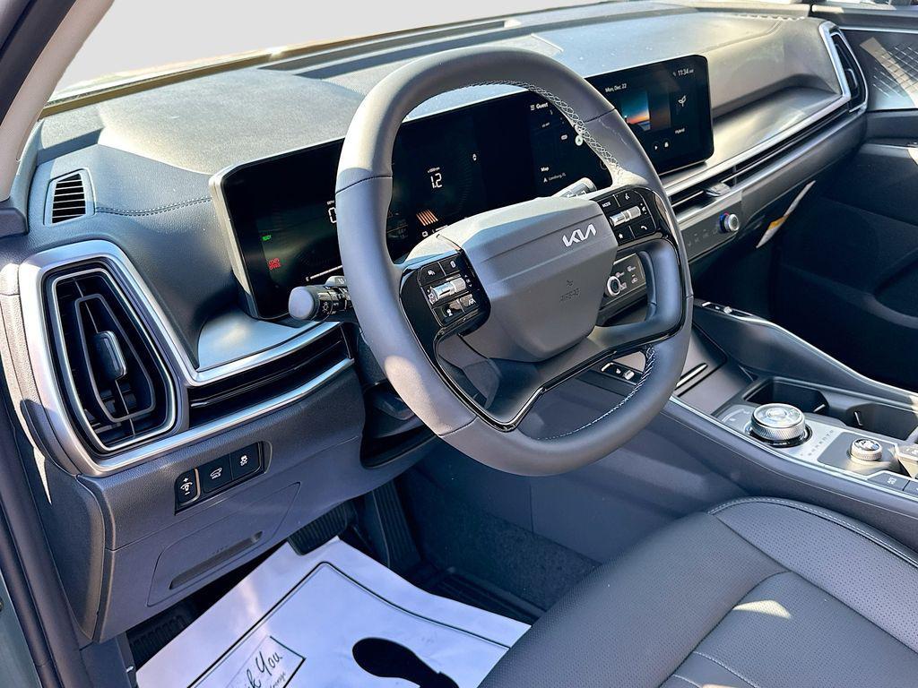 new 2026 Kia Sorento Hybrid car, priced at $34,953