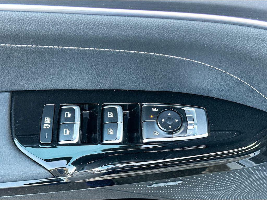 new 2026 Kia K5 car, priced at $29,421