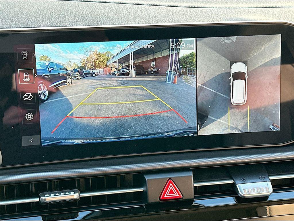 new 2026 Kia Sportage Hybrid car, priced at $38,399