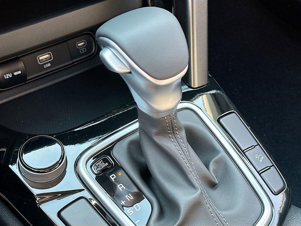 new 2026 Kia Seltos car, priced at $24,827