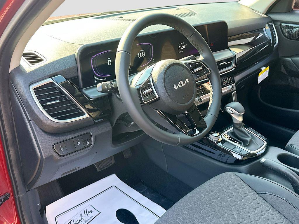 new 2026 Kia Seltos car, priced at $24,827