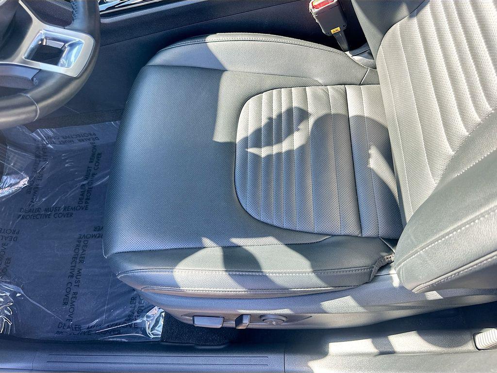 used 2025 Kia Sportage car, priced at $30,991