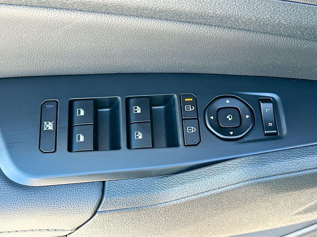 new 2026 Kia Sportage car, priced at $36,289