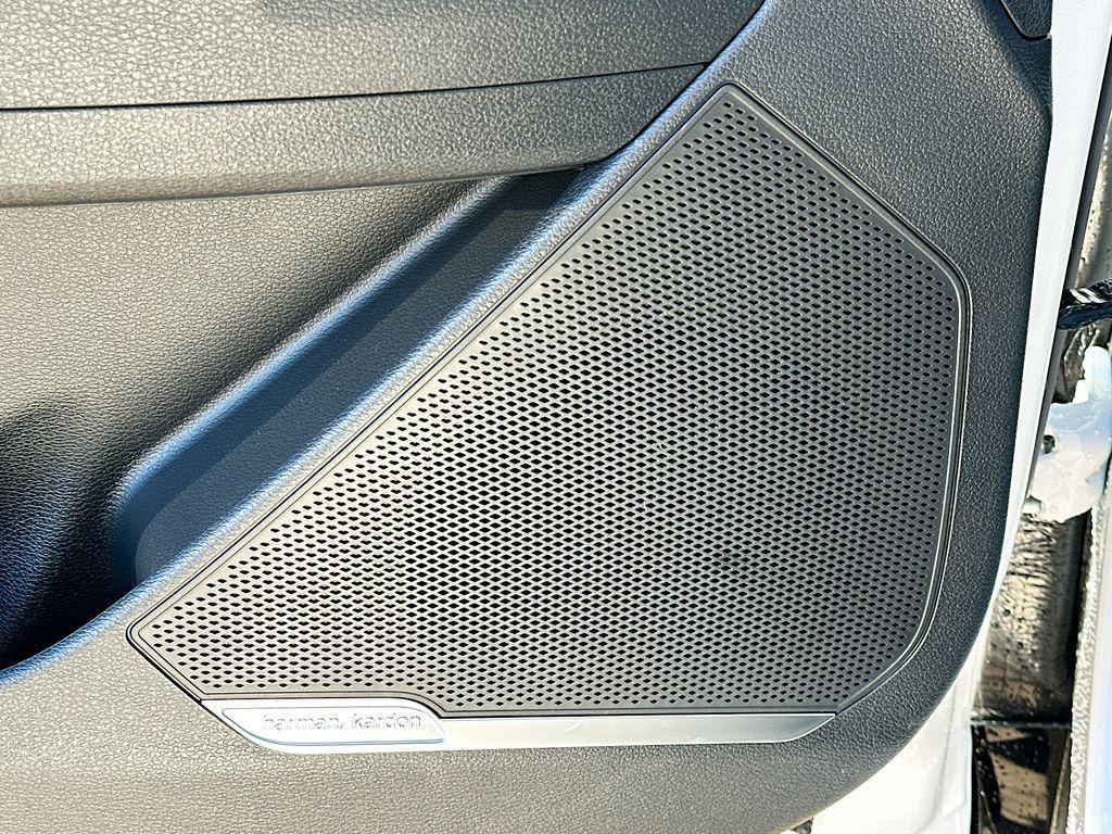 new 2026 Kia Sportage car, priced at $36,289