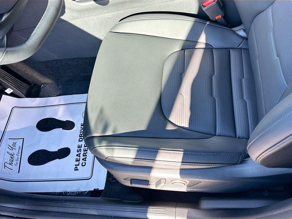 new 2026 Kia Sportage car, priced at $36,289