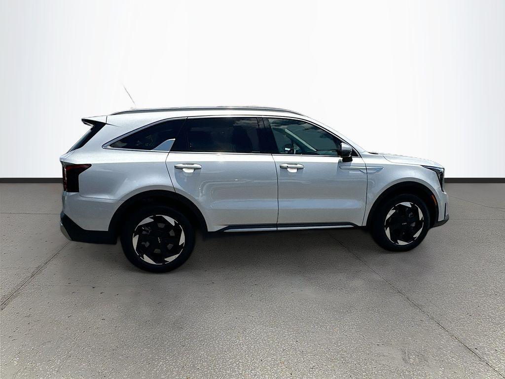 used 2025 Kia Sorento Hybrid car, priced at $34,636