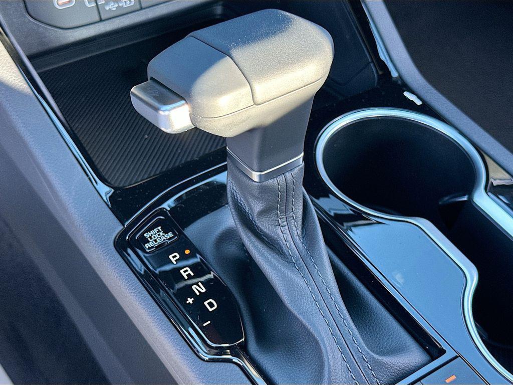 new 2026 Kia K5 car, priced at $27,416