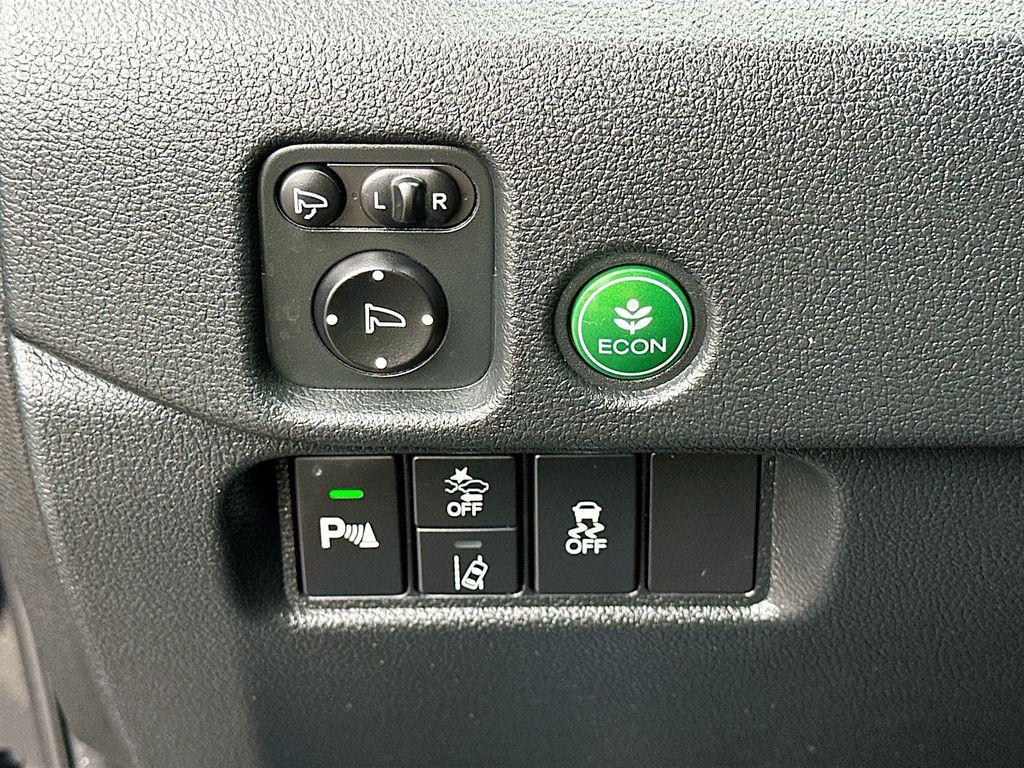 used 2022 Honda Pilot car, priced at $25,991