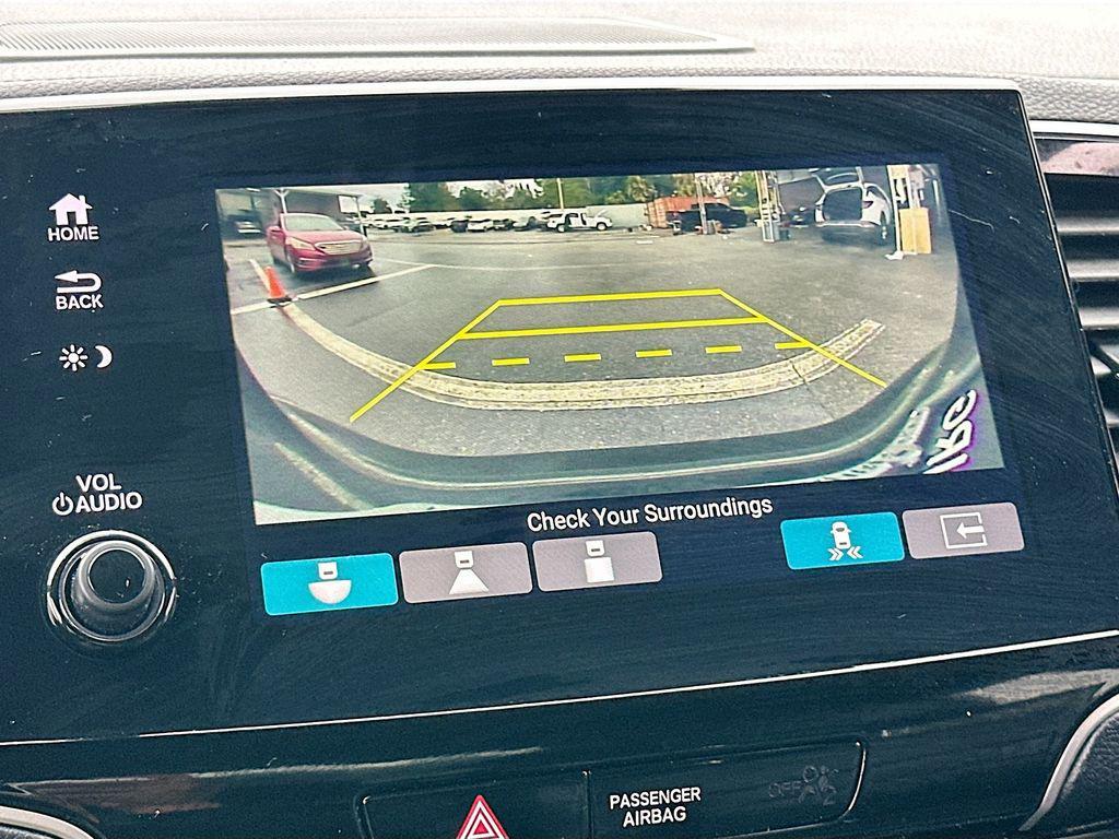 used 2022 Honda Pilot car, priced at $25,991