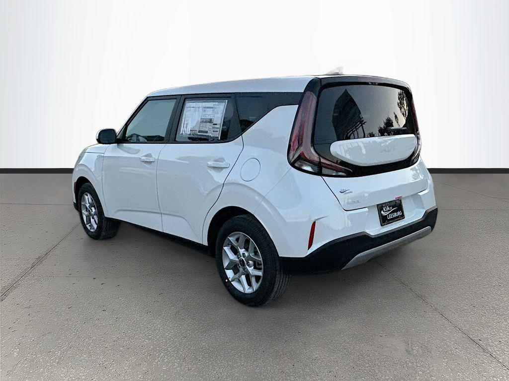 new 2025 Kia Soul car, priced at $20,214