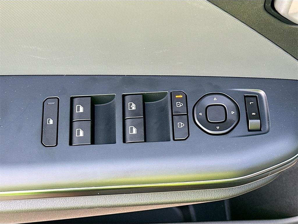 new 2025 Kia K4 car, priced at $21,425