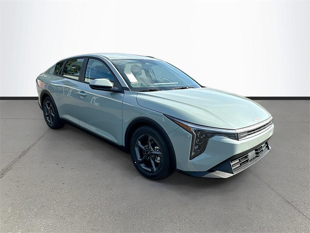 new 2025 Kia K4 car, priced at $21,425