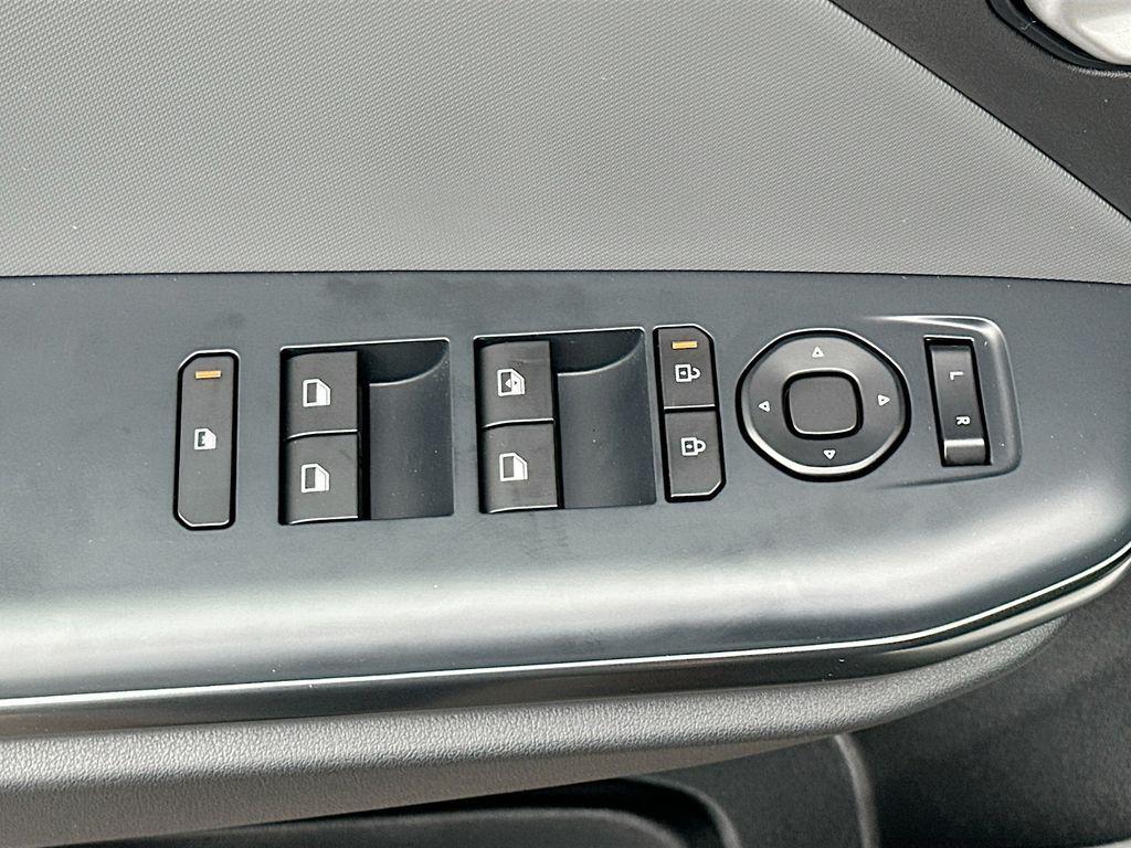 new 2025 Kia K4 car, priced at $21,550