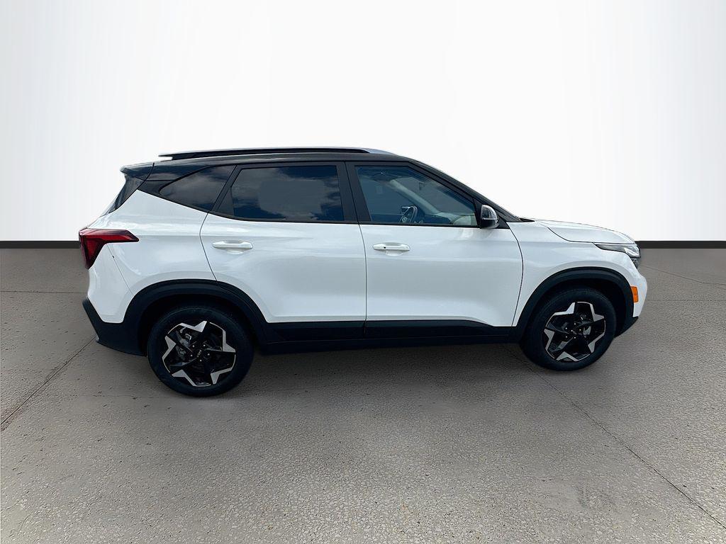 used 2025 Kia Seltos car, priced at $24,196