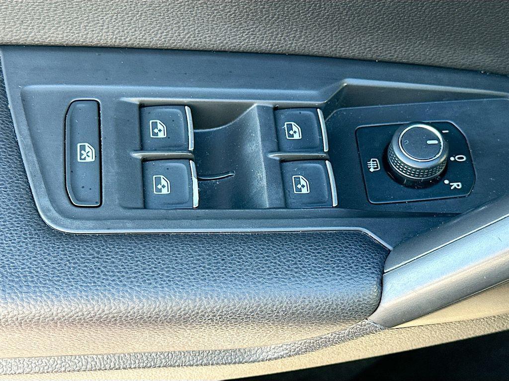 used 2021 Volkswagen Tiguan car, priced at $18,221