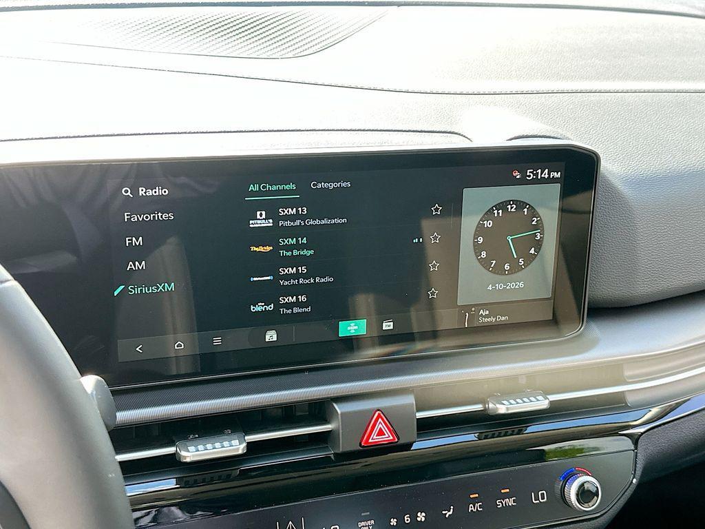 new 2026 Kia Sportage Hybrid car, priced at $33,148