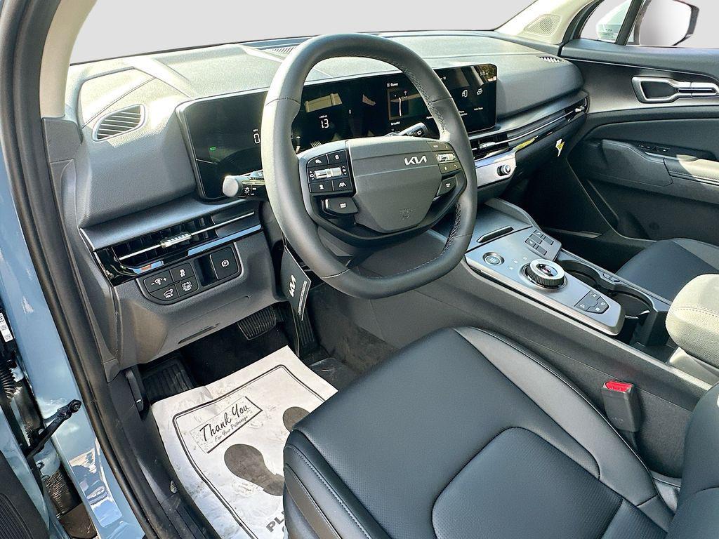 new 2026 Kia Sportage Hybrid car, priced at $33,148