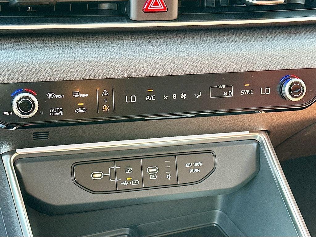 new 2026 Kia Carnival car, priced at $40,130