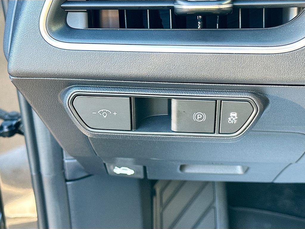 new 2025 Kia K4 car, priced at $21,206