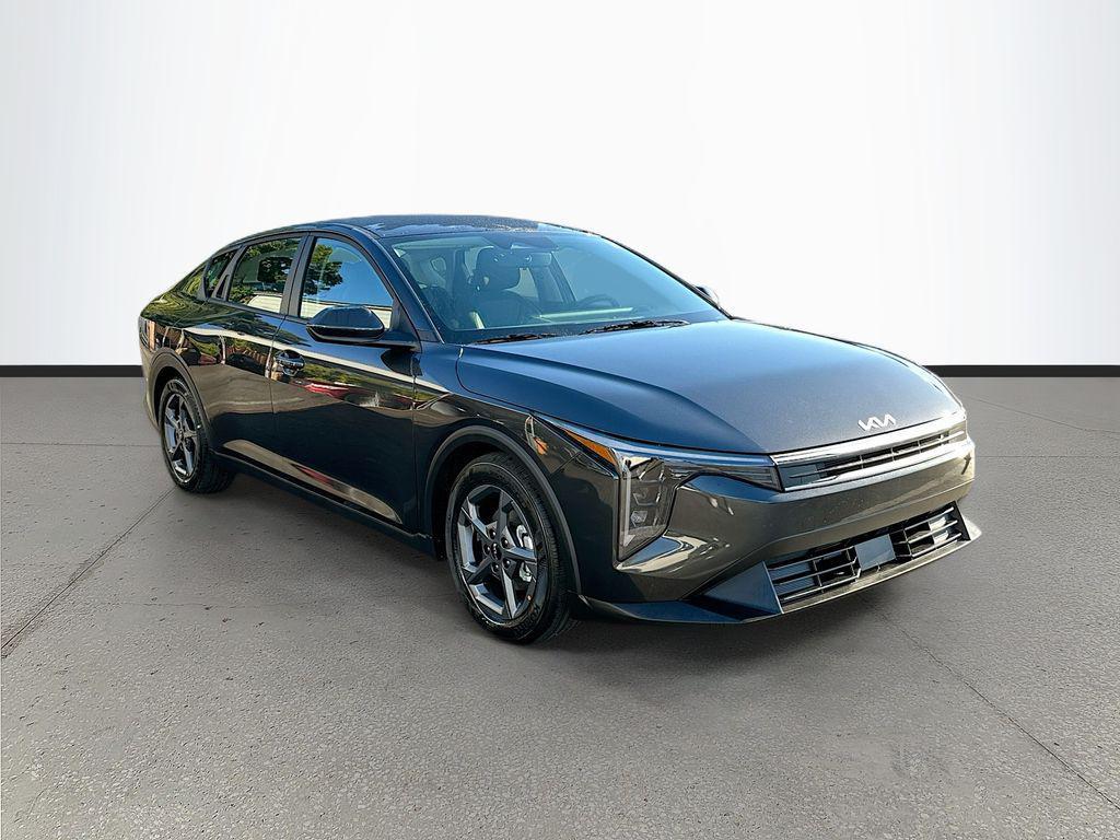 new 2025 Kia K4 car, priced at $21,206