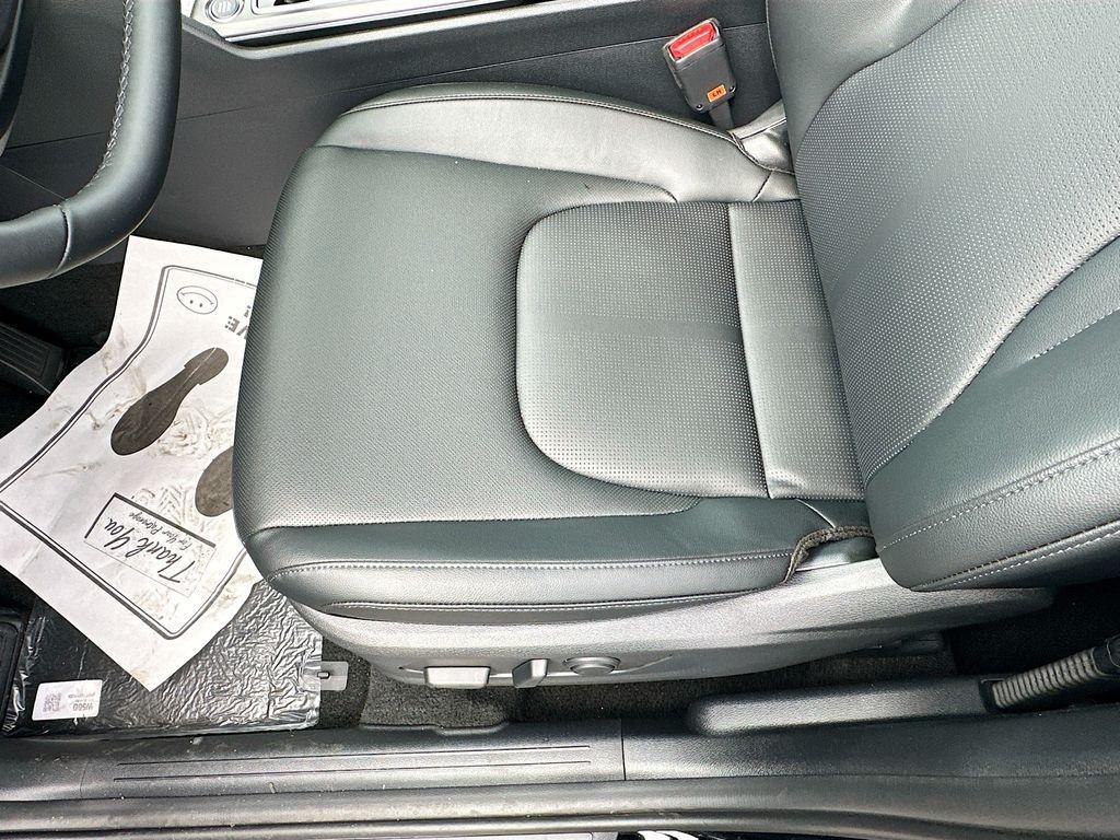 new 2026 Kia Sportage car, priced at $30,048