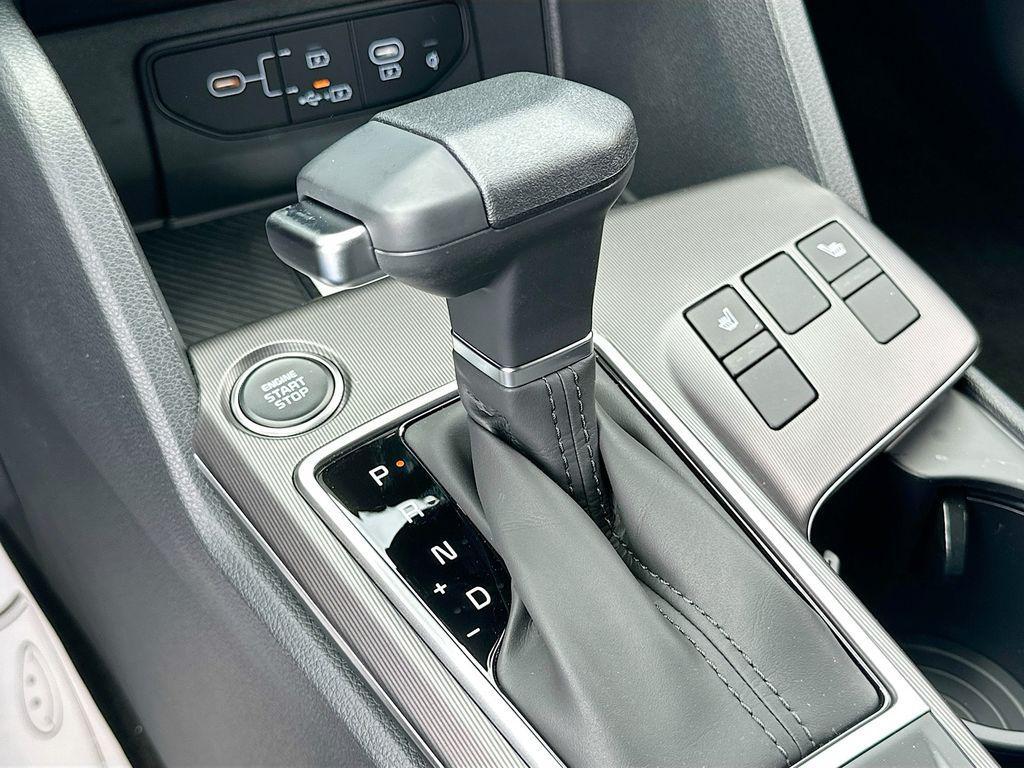 new 2026 Kia Sportage car, priced at $30,048