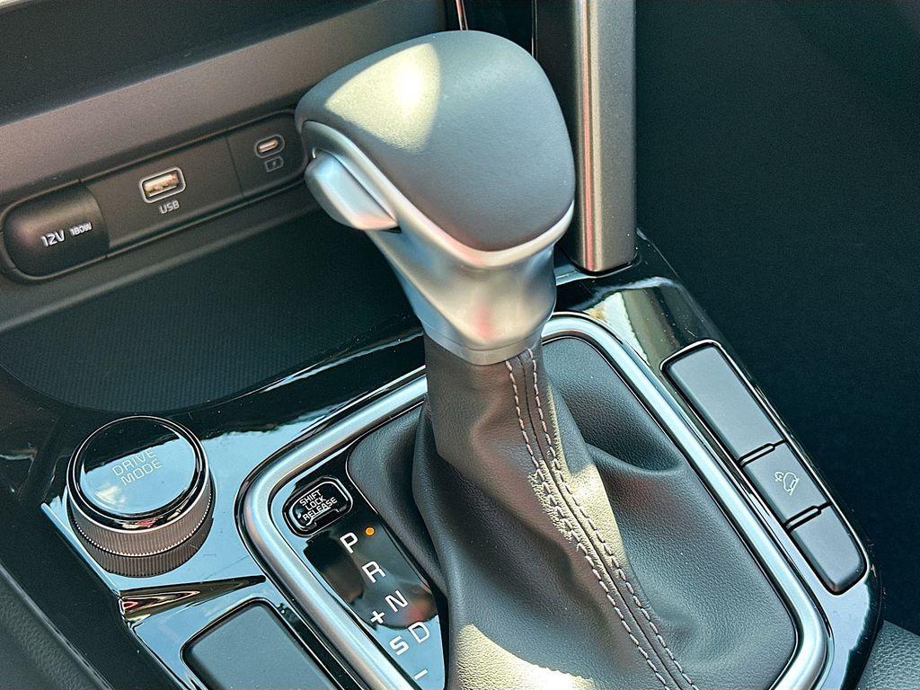 new 2026 Kia Seltos car, priced at $24,283