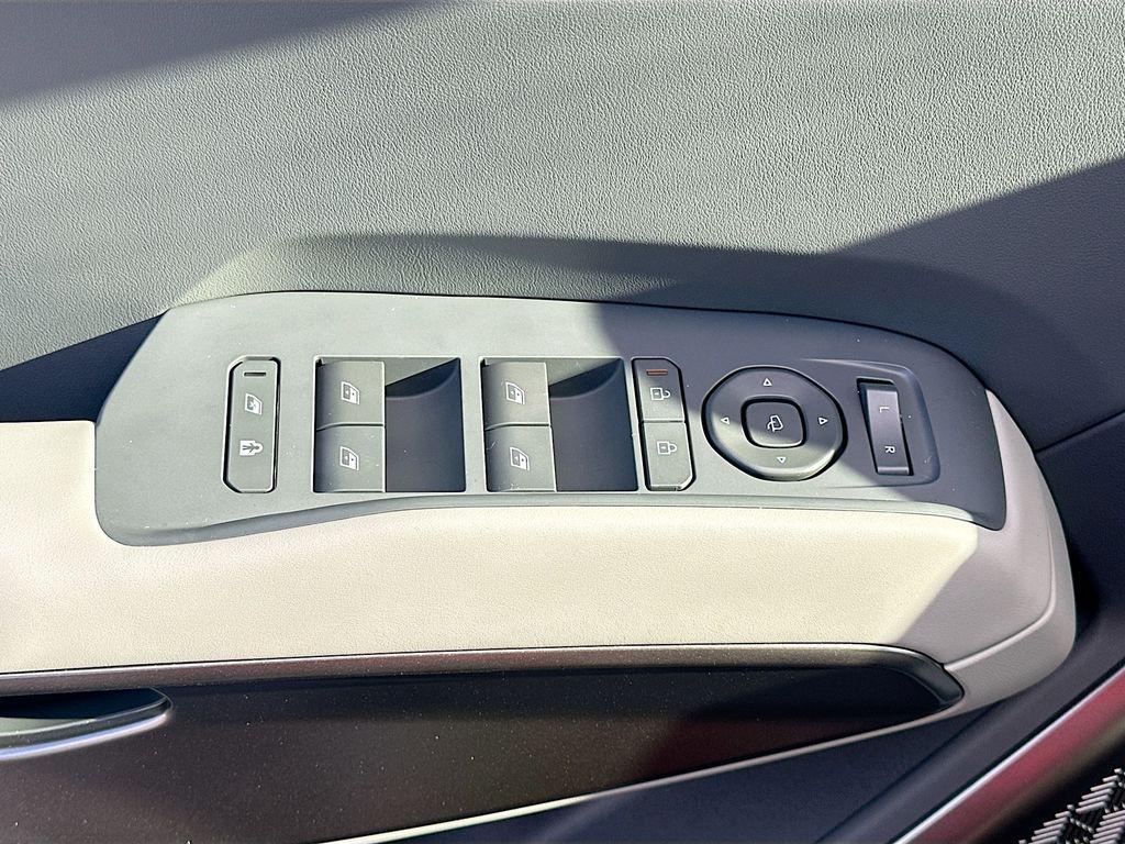 new 2026 Kia EV9 car, priced at $51,126