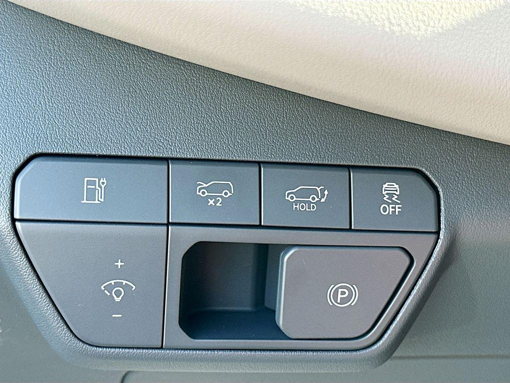 new 2026 Kia EV9 car, priced at $51,126