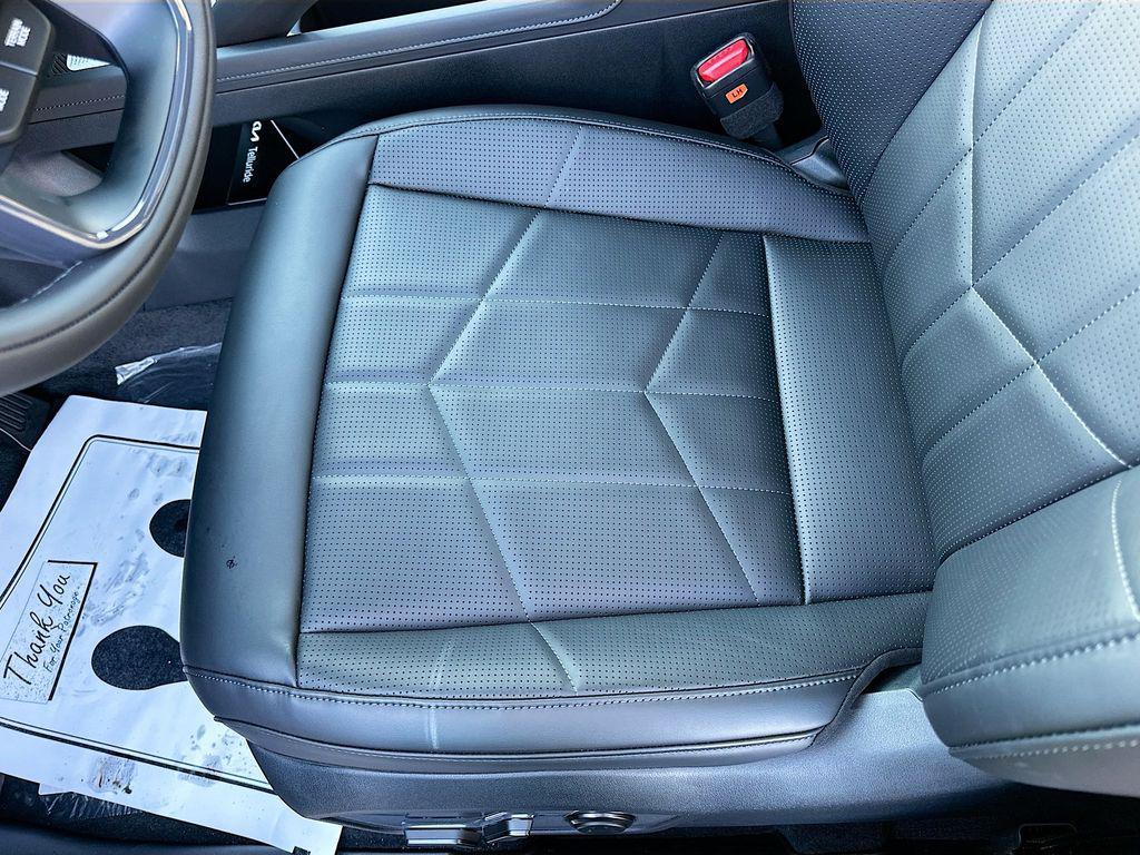 new 2027 Kia Telluride car, priced at $50,205