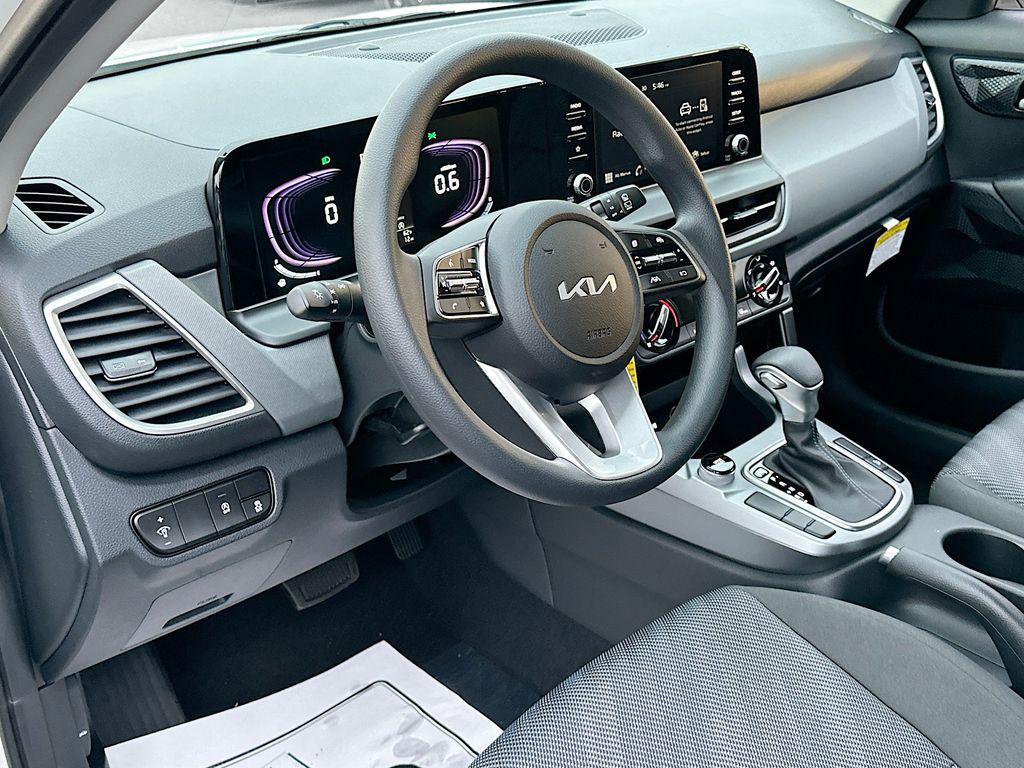 new 2026 Kia Seltos car, priced at $23,601