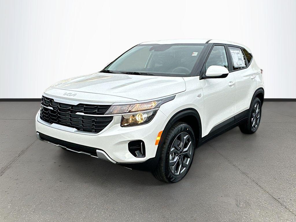 new 2026 Kia Seltos car, priced at $23,601