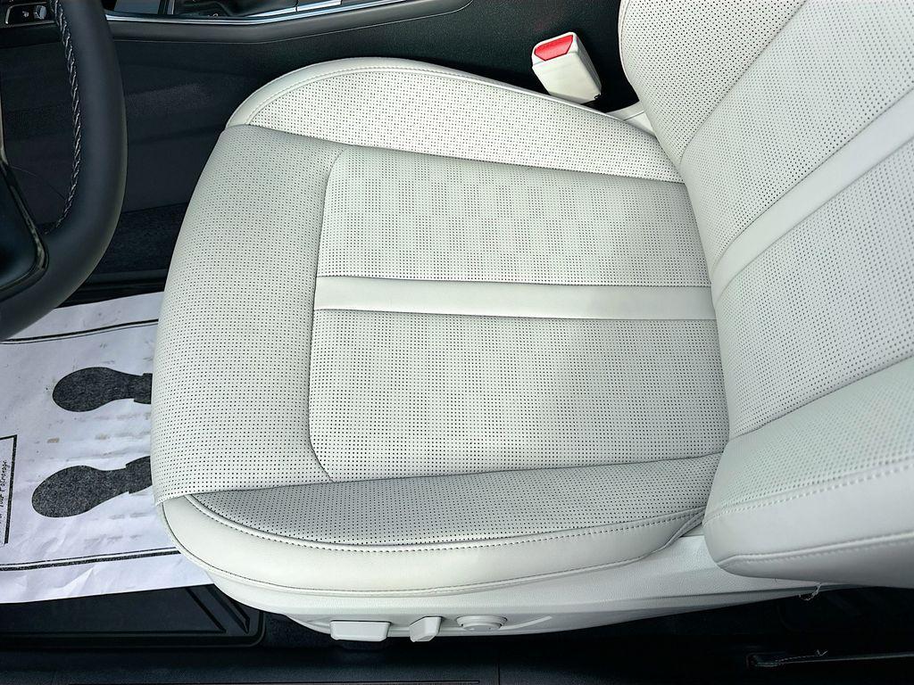 new 2026 Kia Sorento car, priced at $32,916