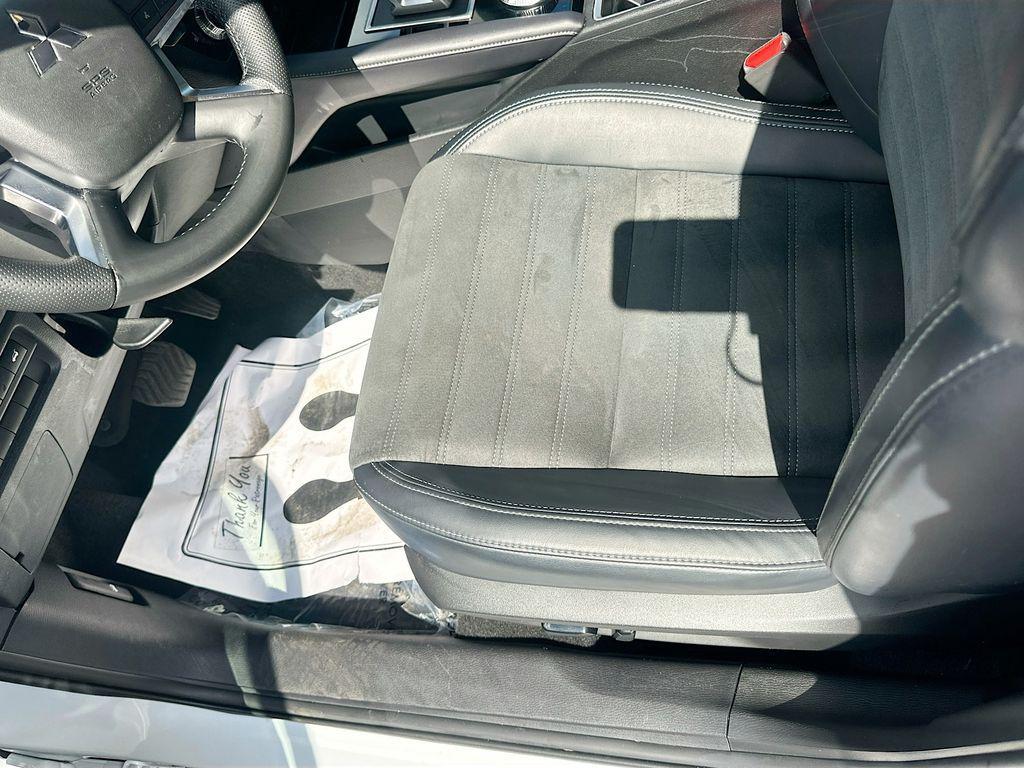 used 2024 Mitsubishi Outlander car, priced at $24,322