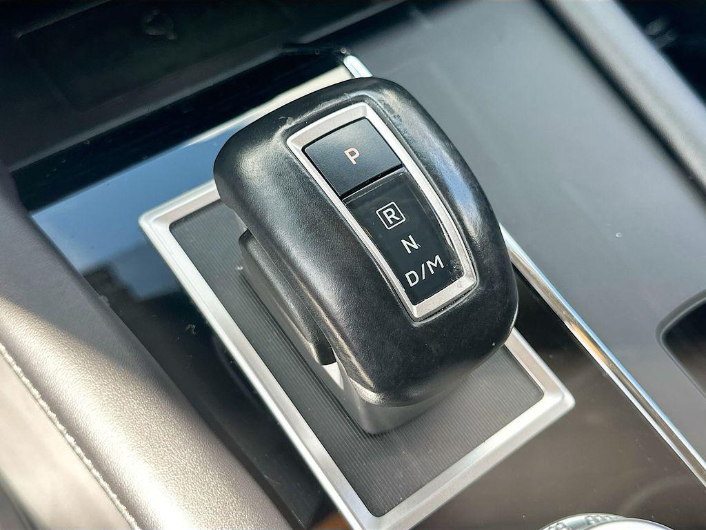 used 2024 Mitsubishi Outlander car, priced at $24,322