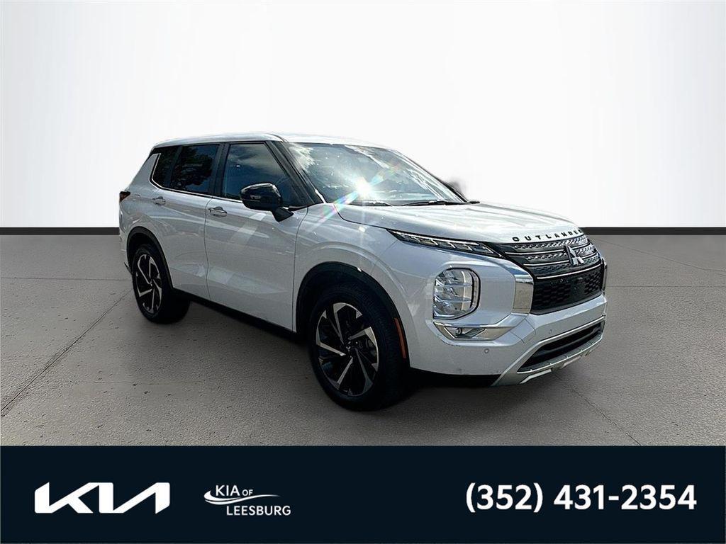 used 2024 Mitsubishi Outlander car, priced at $24,322