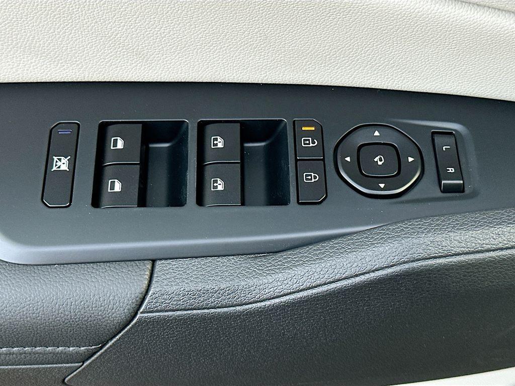 new 2026 Kia Sportage Hybrid car, priced at $41,332