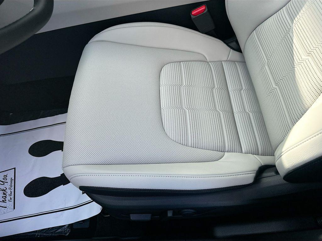 new 2026 Kia Sportage Hybrid car, priced at $41,332