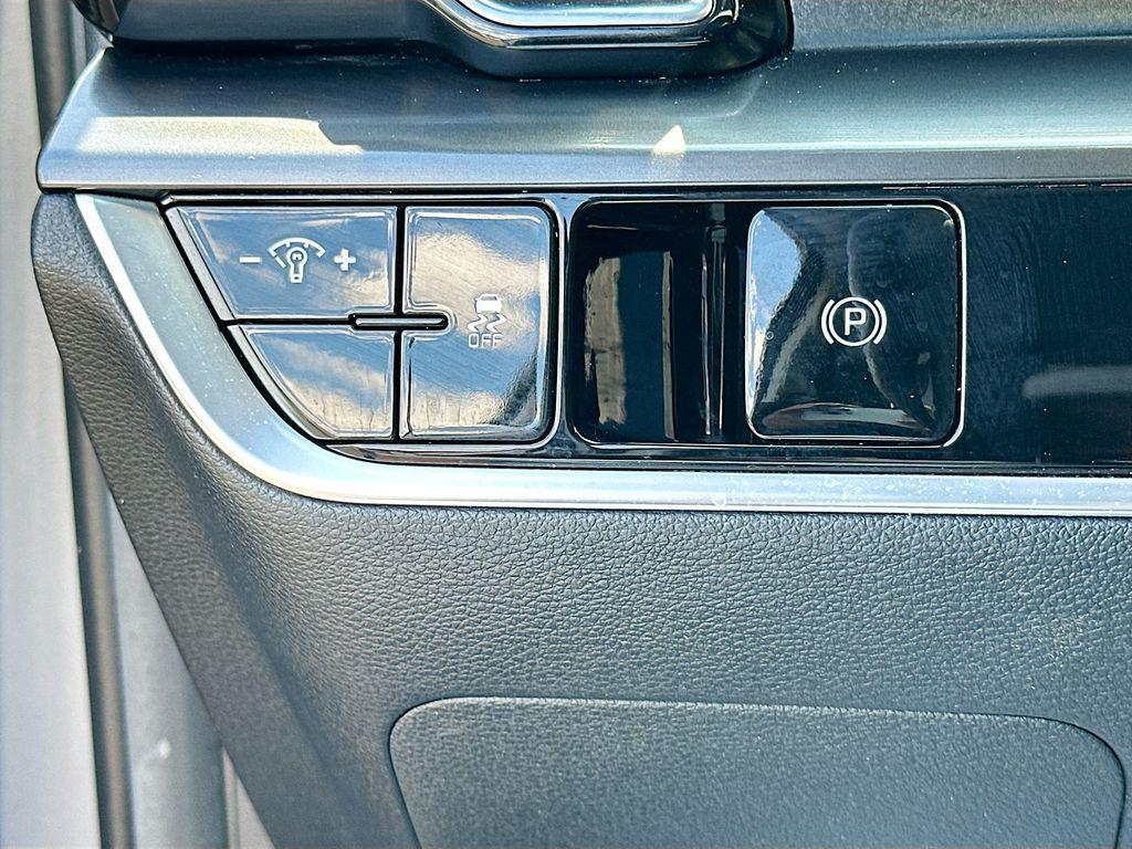 used 2024 Kia Sportage car, priced at $23,221