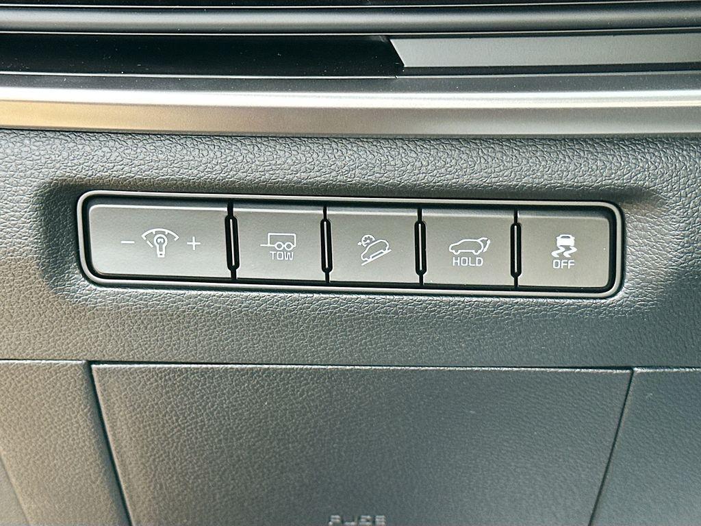 new 2025 Kia Telluride car, priced at $43,695