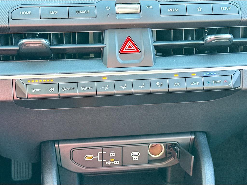 new 2025 Kia K4 car, priced at $21,425